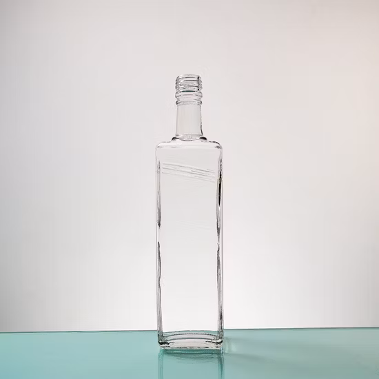 Hot Sale Clear Vodka Bottle 500ml 700ml 750ml Brandy Vodka Gin Whisky Rum Glass Bottle