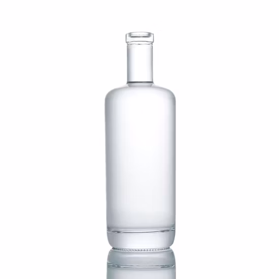 Factory Wholesale High Quality Clear 750ml Vodka Whiskey Glass Bottle with Custom Shape