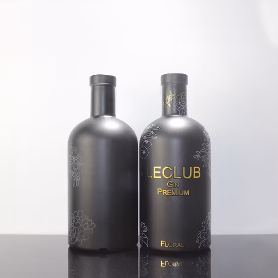 Manufacture Price 500ml 700ml 750ml Clear Empty Olso Vodka Liquor Gin Rum 700ml Vodka Glass Bottle with Cork Caps